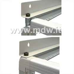 Staffa accessoria per fissaggio armadio a parete (larghezza armadio 551mm)